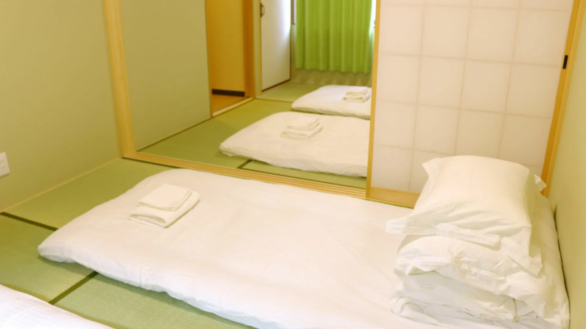 Shirakabanoyado-Keigetsu Villa Osaka 0*,  Japan